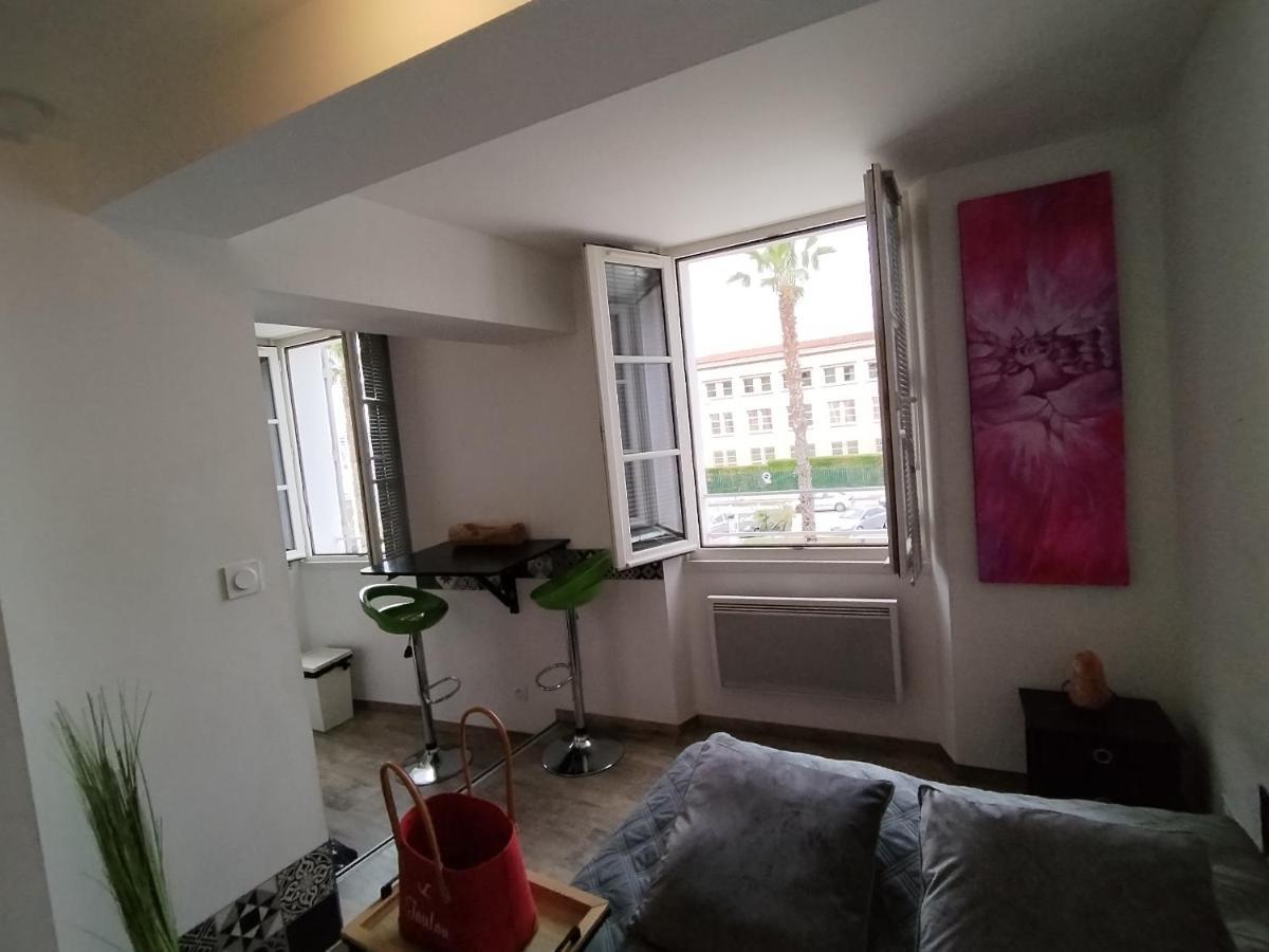 Studio Port Toulon Extérieur photo